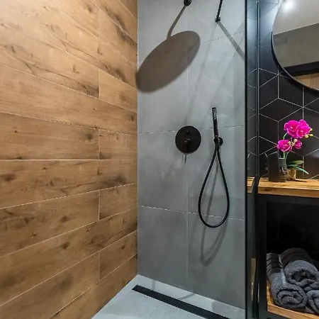 Loftowe Апартаменти *